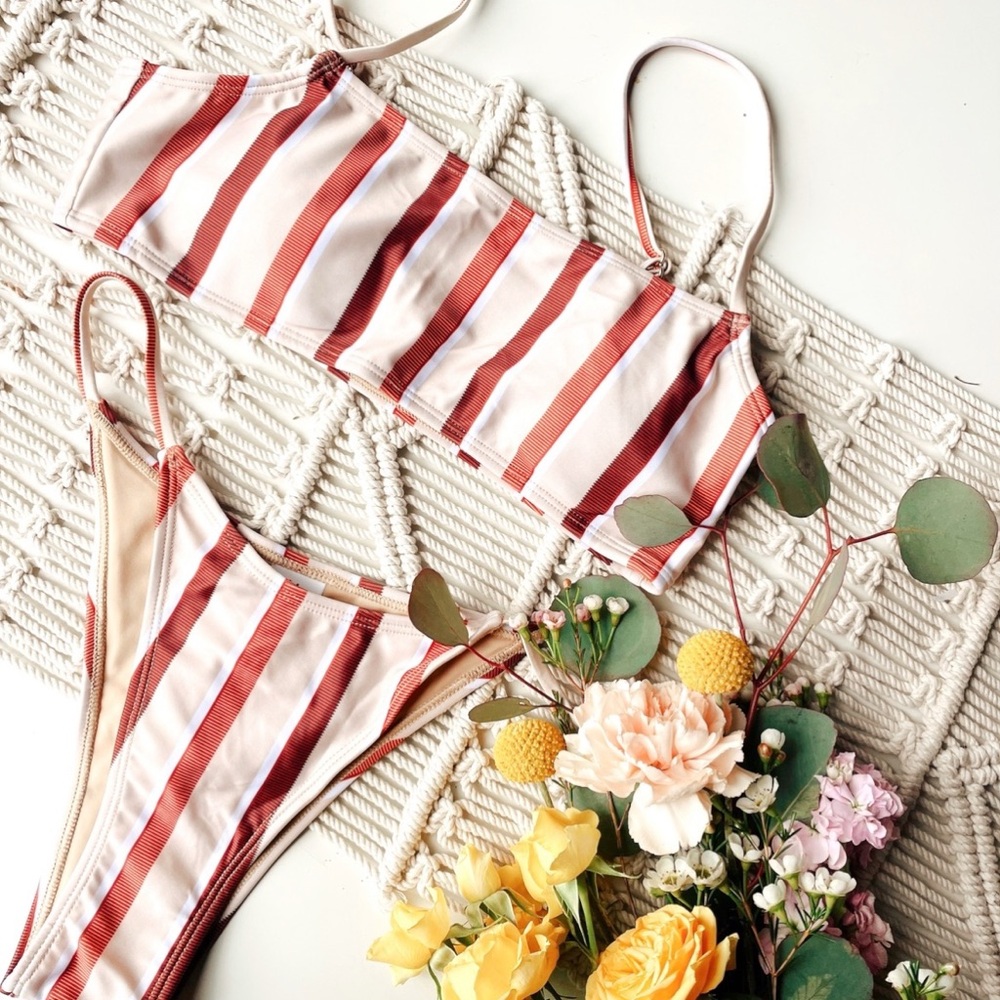 BESTSELLER Striped Neutral Tones Cheeky Two Piece Bikini